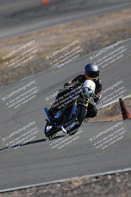 media/Feb-05-2023-Classic Track Day (Sun) [[c35aca4a42]]/Group 2/session 4 turn 4/